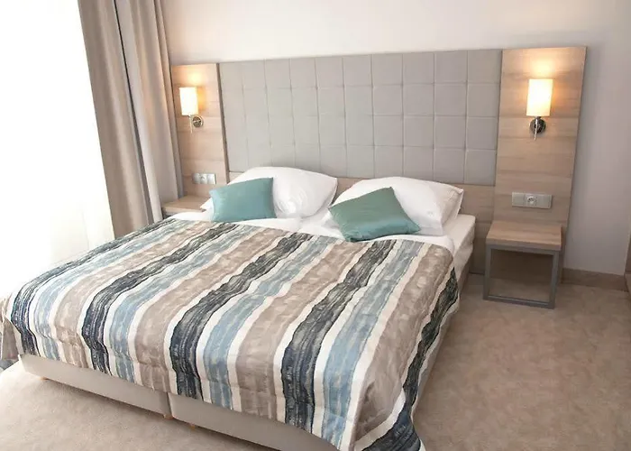 Bravo & * Miedzyzdroje